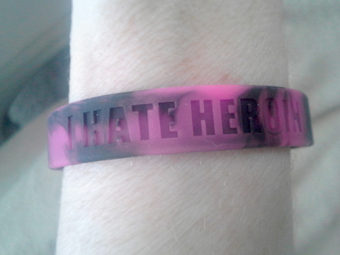 I-Hate-Heroin - bracelet